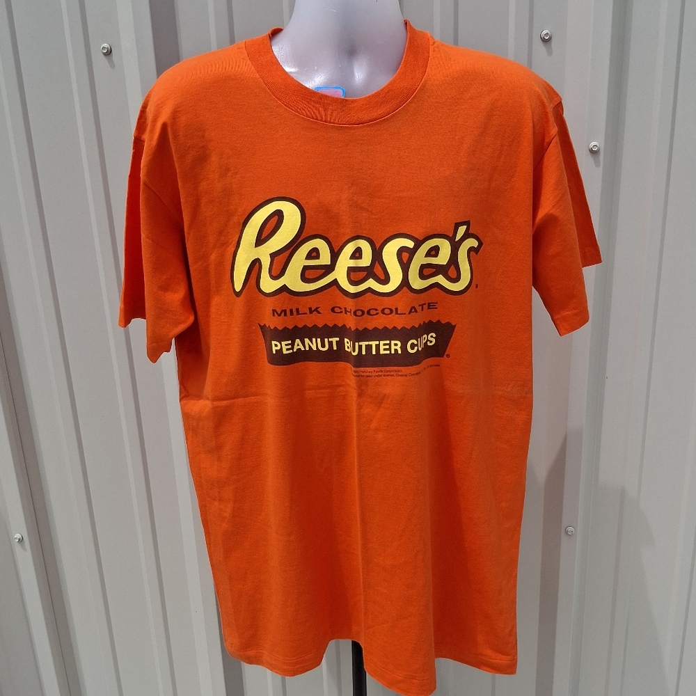 Vintage 95' Single Stitch Reeses Peanut Butter Cup T Shirt Size XL